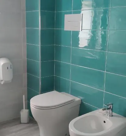 Oda ve Kahvaltı Le Gemelline 3*